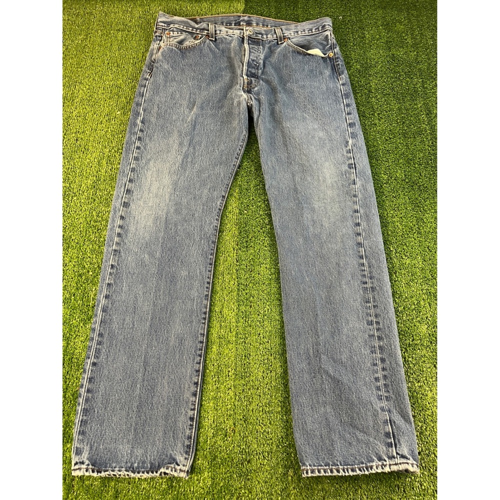 Levis 501 Original Mens Straight Leg Button Fly‎ Medium Wash Blue Jeans 36x32